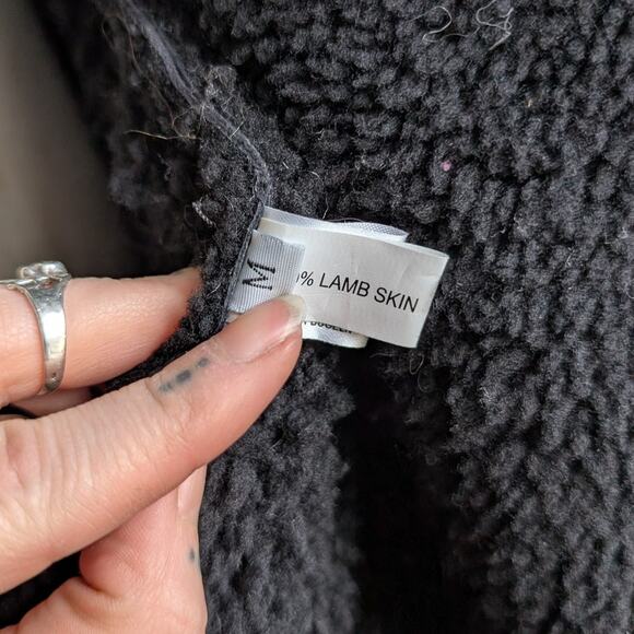 Vintage Black Leather Shearling Coat Afghan Fur Minimalist Chic Luxury Jacket - Picture 11 of 11